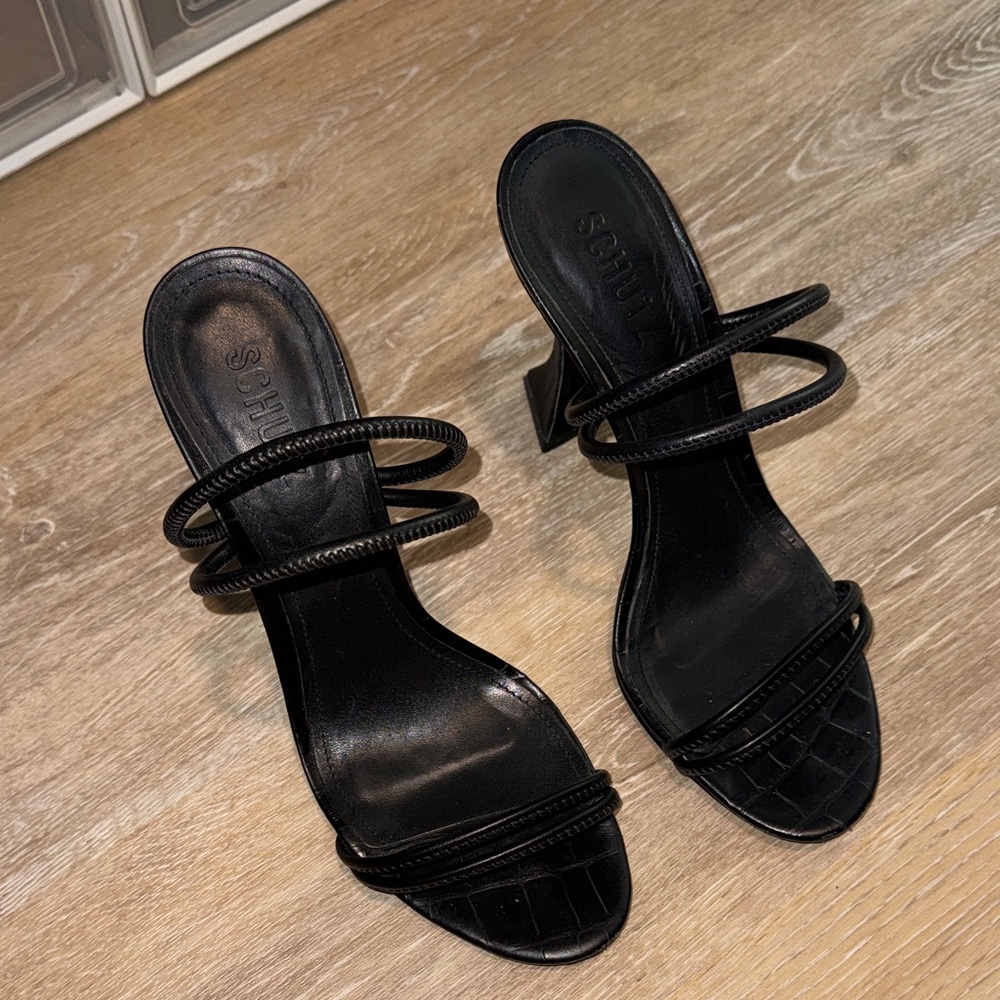 SCHUTZ Black Croc-Embossed Heels